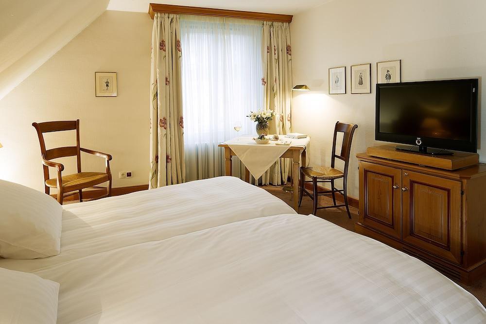 Hotel & A La Cour D'alsace By Happyculture Obernai