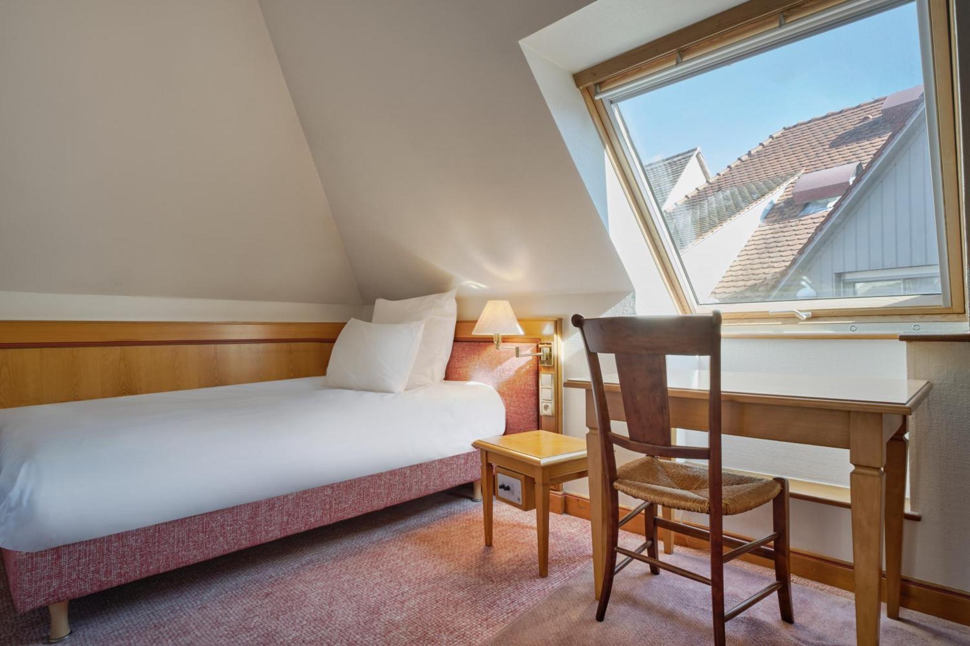 Hotel & A La Cour D'alsace By Happyculture
