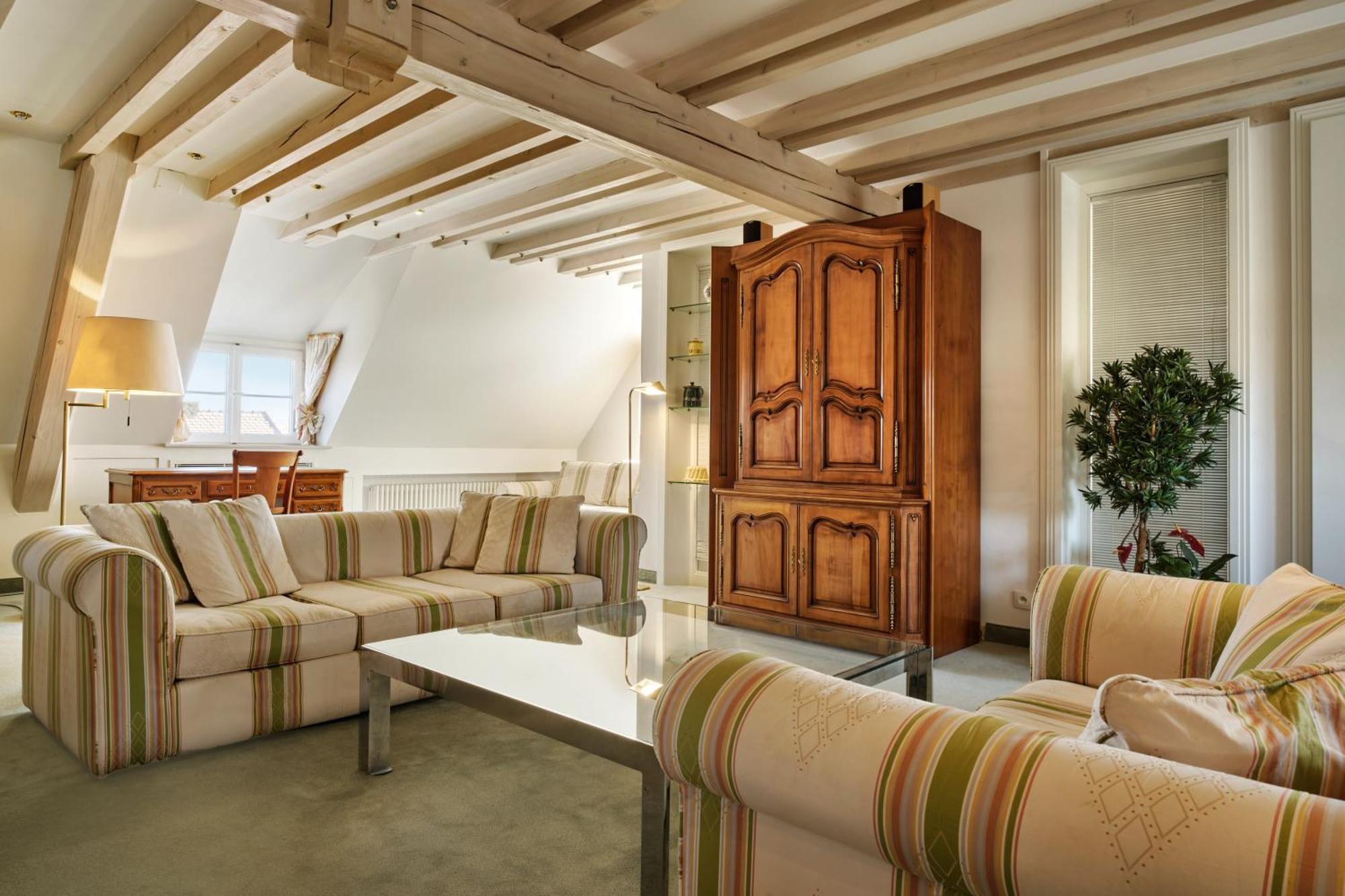 & A La Cour D'alsace By Happyculture 4* Obernai